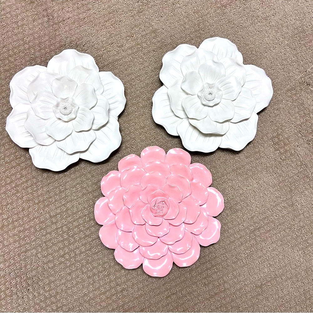 3 Target Flower Wall Hangings (new out of box)